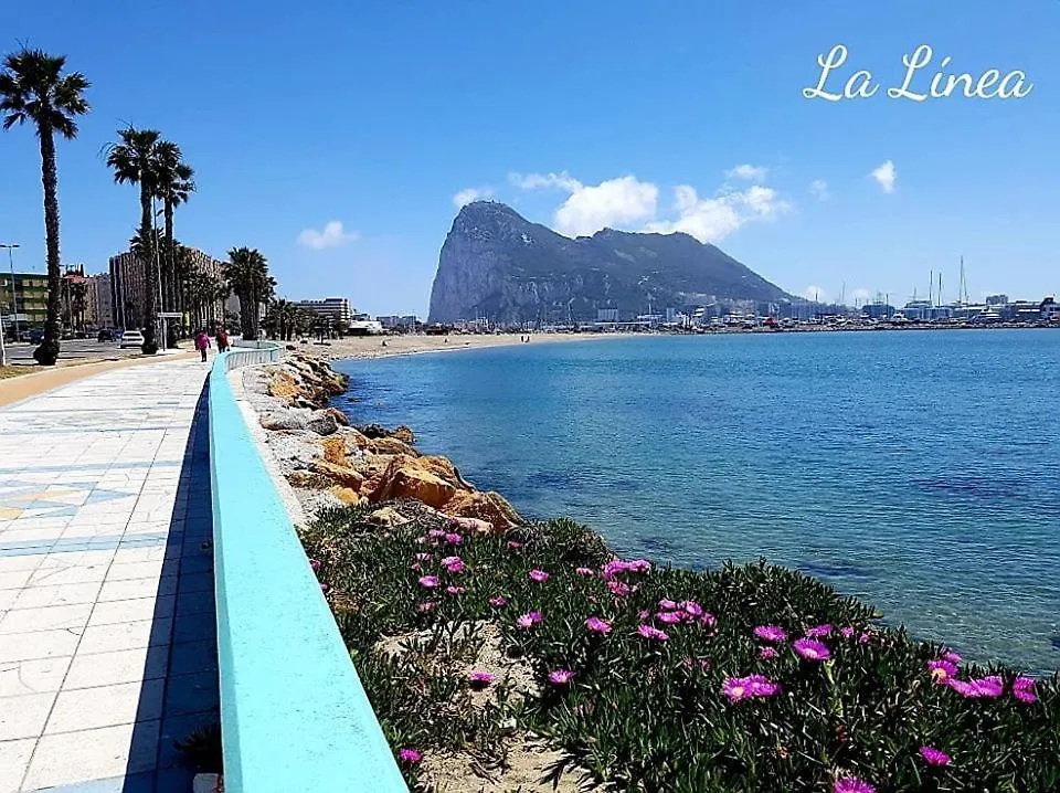 Practico Apartamento A 5 Min Andando De Gibraltar Y El Centro, Frente Al Mar La Linea de la Concepcion 0*,  Spain