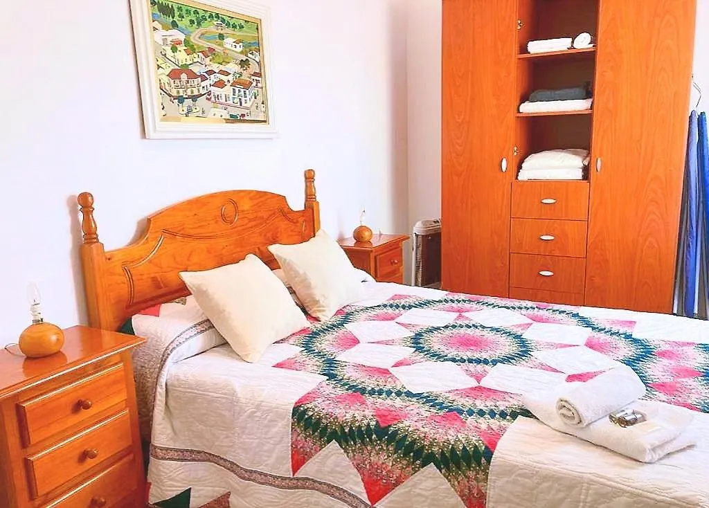 Apartment Practico Apartamento A 5 Min Andando De Gibraltar Y El Centro, Frente Al Mar La Linea de la Concepcion